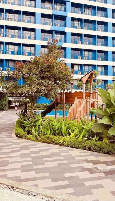 Apartment In Air Residences, Makati With Wifi, Netflix, Pool, Mall And More Manila Exteriör bild