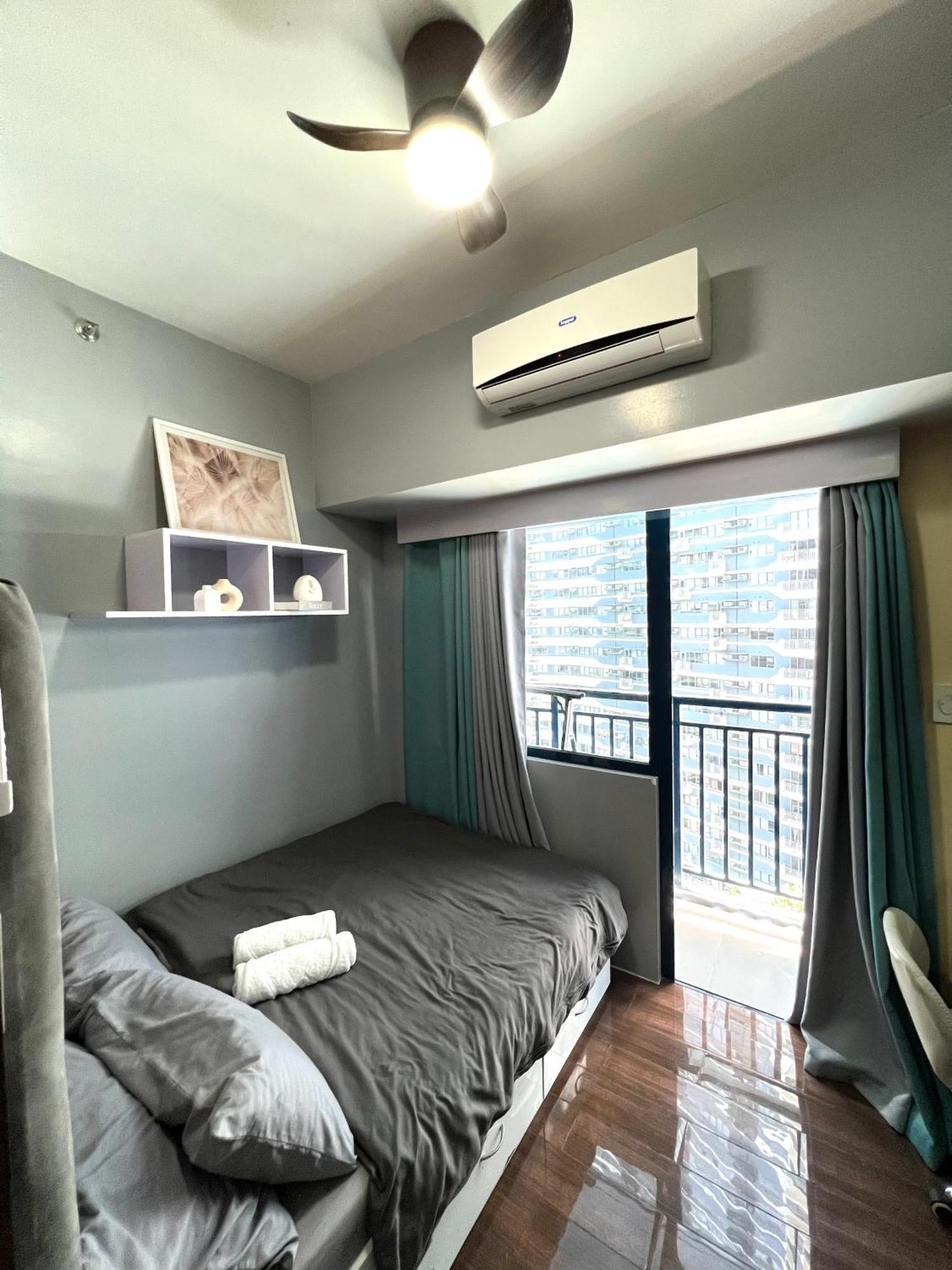 Apartment In Air Residences, Makati With Wifi, Netflix, Pool, Mall And More Manila Exteriör bild