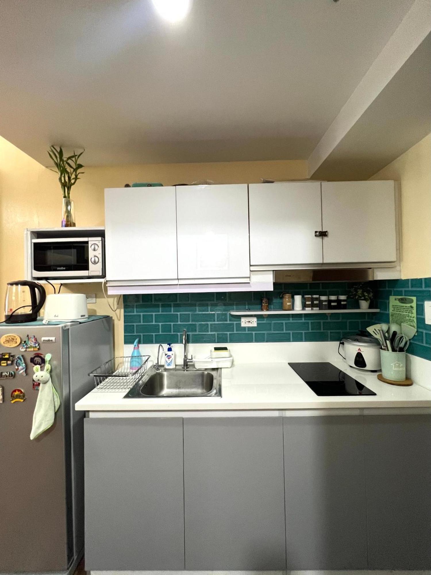Apartment In Air Residences, Makati With Wifi, Netflix, Pool, Mall And More Manila Exteriör bild
