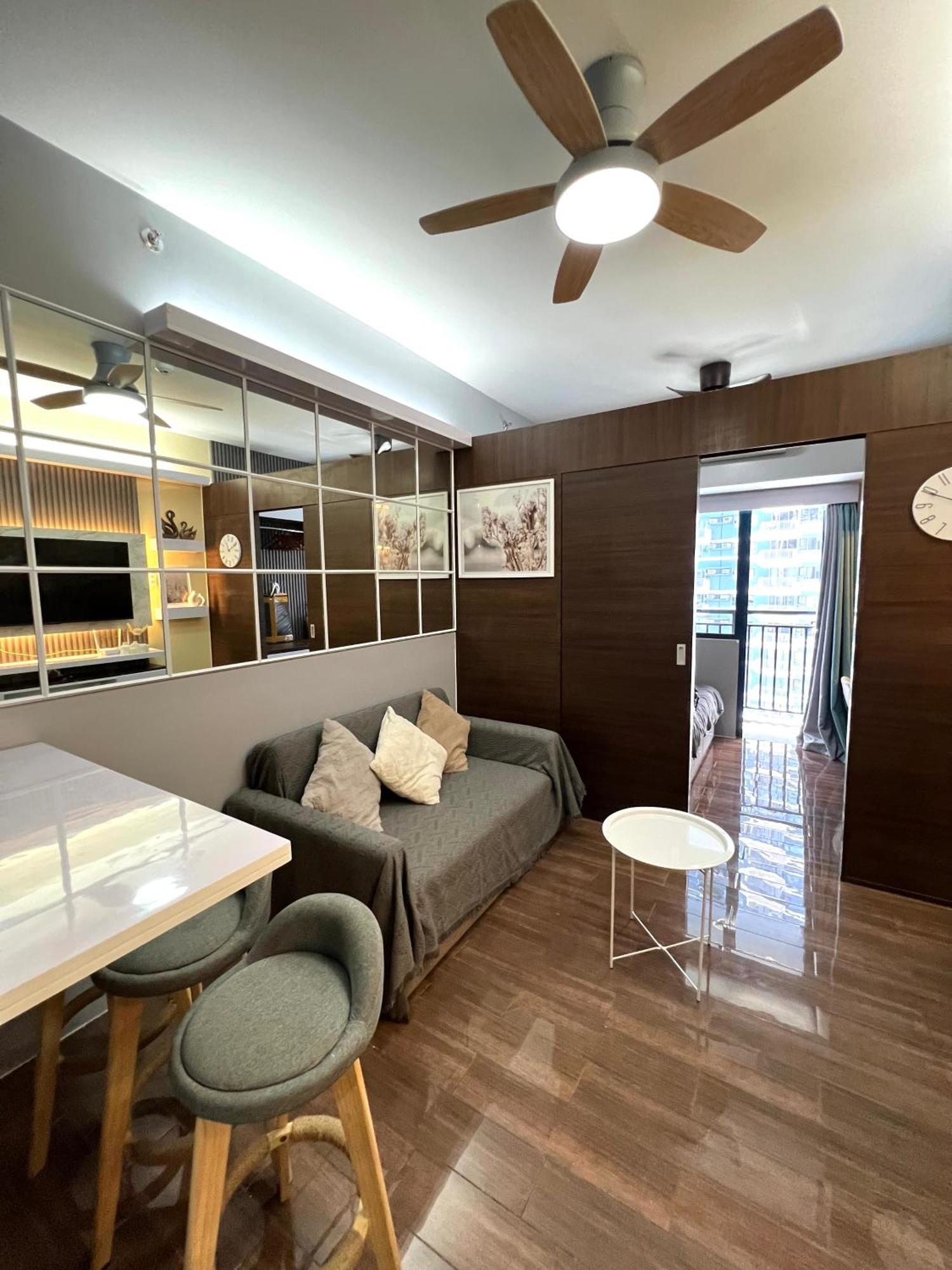 Apartment In Air Residences, Makati With Wifi, Netflix, Pool, Mall And More Manila Exteriör bild