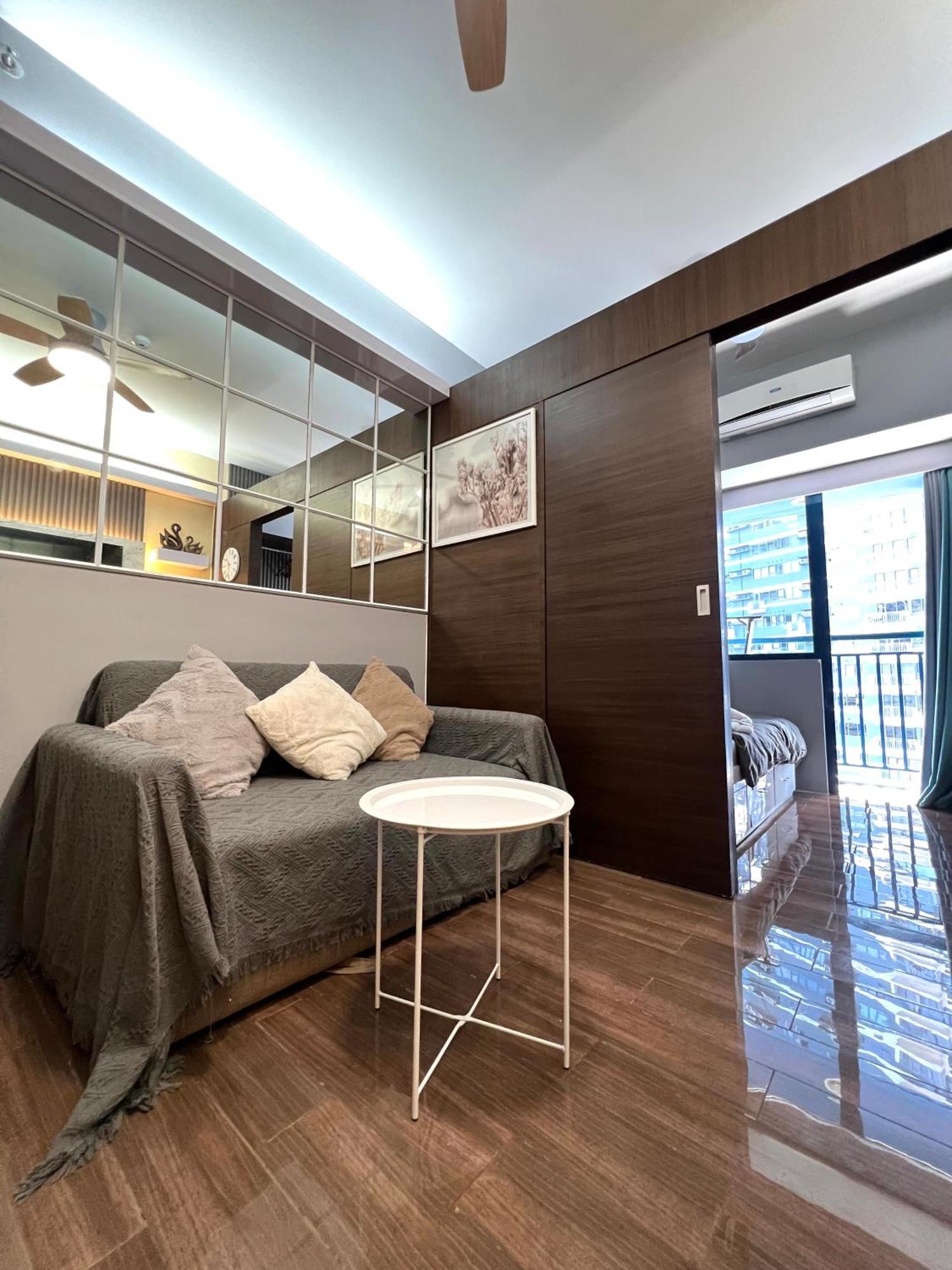 Apartment In Air Residences, Makati With Wifi, Netflix, Pool, Mall And More Manila Exteriör bild